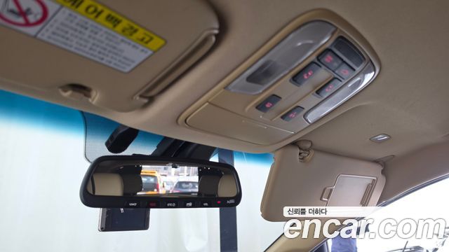 Kia Carnival Gasoline 9-Seater Hi-Limousine Noblesse Special 2019 — фото 17
