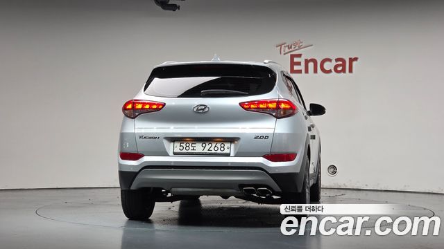 Hyundai Tucson Diesel 2.0 2WD Modern 2018 — фото 4
