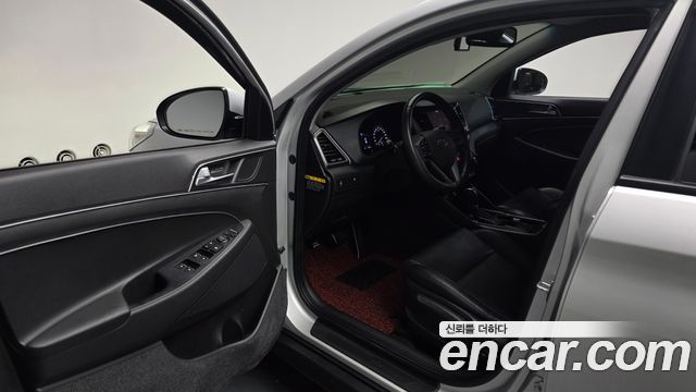Hyundai Tucson Diesel 2.0 2WD Modern 2018 — фото 10