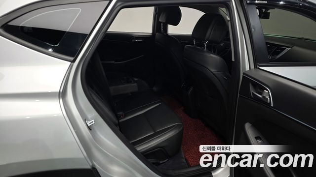 Hyundai Tucson Diesel 2.0 2WD Modern 2018 — фото 12