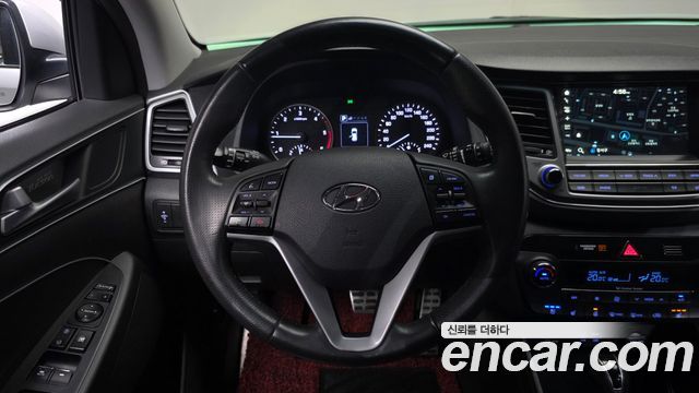 Hyundai Tucson Diesel 2.0 2WD Modern 2018 — фото 13
