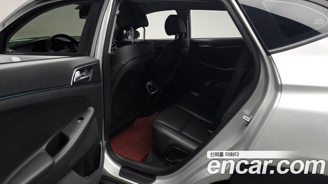 Hyundai Tucson Diesel 2.0 2WD Modern 2018 — фото 26