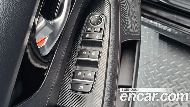 Kia K3 5Door GT Plus 2019 — фото 17
