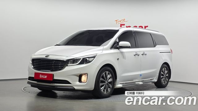 Kia Carnival 11-seater Prestige