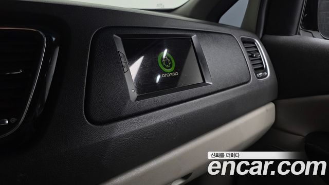 Kia Carnival 11-seater Prestige 2018 — фото 17