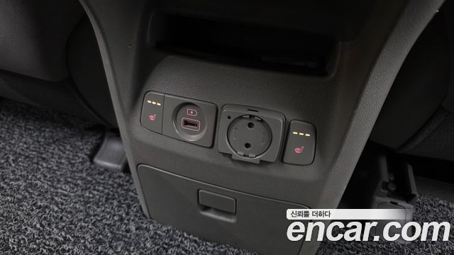 Kia Carnival 11-seater Prestige 2018 — фото 19