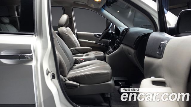 Kia Carnival R New Carnival Limousine GLX High-Deluxe 2012 — фото 11