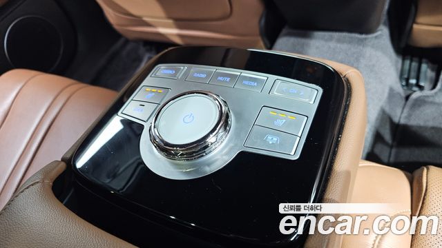Genesis G80 (RG3) Gasoline 2.5 Turbo 2WD 2023 — фото 31