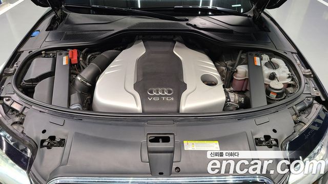 Audi A8 3.0 TDI Quattro D4 2013 — фото 8