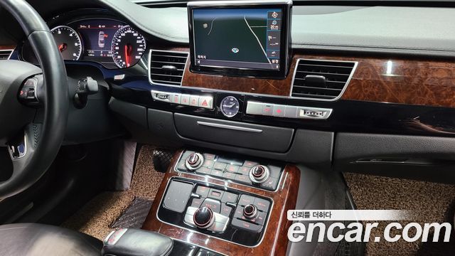 Audi A8 3.0 TDI Quattro D4 2013 — фото 10