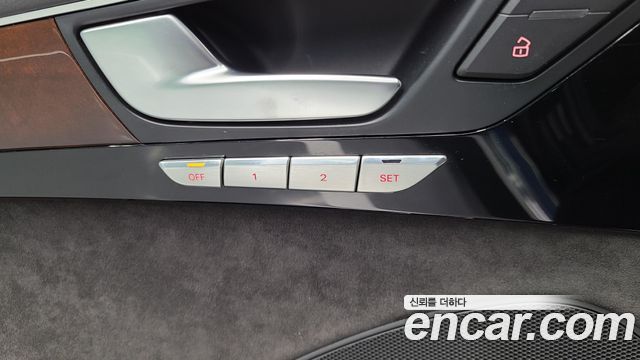 Audi A8 3.0 TDI Quattro D4 2013 — фото 17