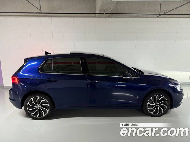 Volkswagen Golf (VIII) 2.0 TDI Prestige 2022 — фото 3