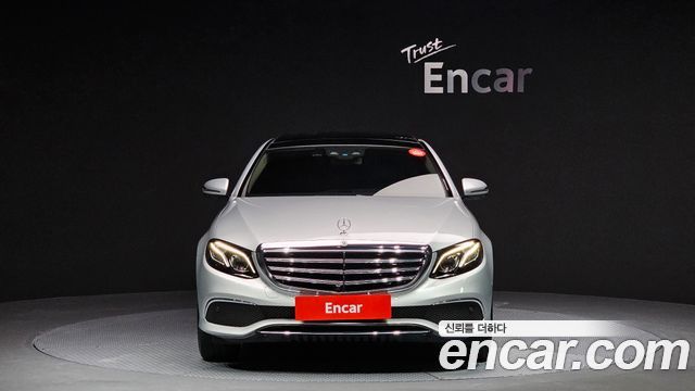 Mercedes-Benz E-Class (W213) E300 4MATIC Exclusive 2019 — фото 3