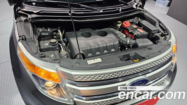Ford Explorer 2.0 Ecoboost 2WD 5th 2015 — фото 6
