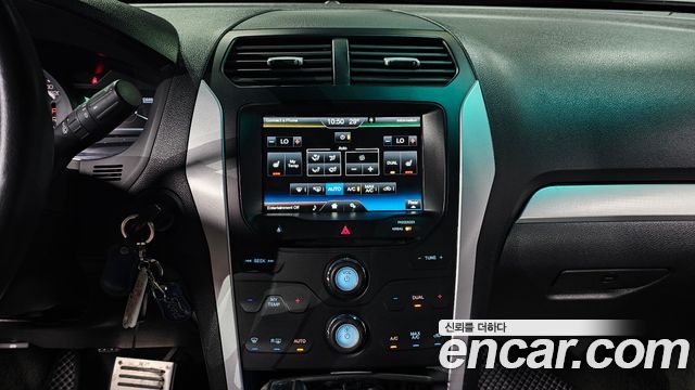Ford Explorer 2.0 Ecoboost 2WD 5th 2015 — фото 14
