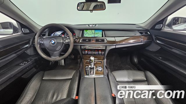 BMW 7 Series (F01) 750Li xDrive 2013 — фото 7
