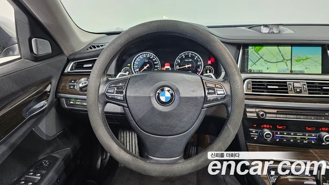 BMW 7 Series (F01) 750Li xDrive 2013 — фото 16