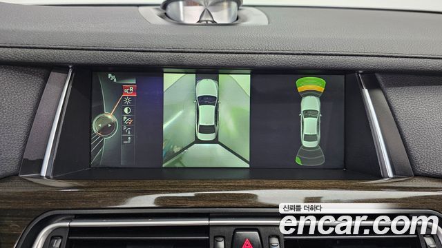 BMW 7 Series (F01) 750Li xDrive 2013 — фото 18