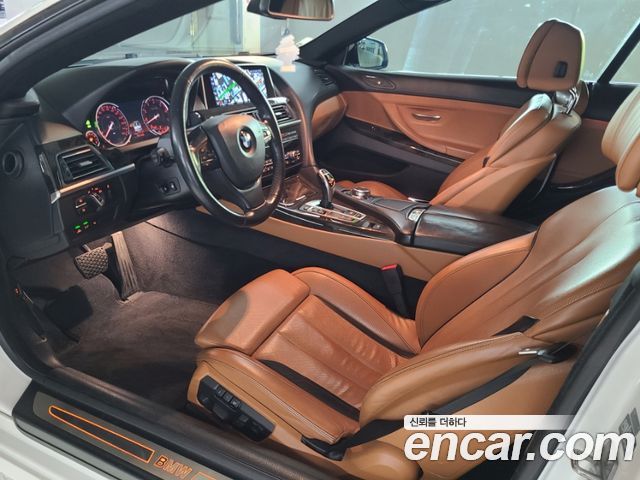 BMW 6 Series (F12) 650i Convertible 2017 — фото 16