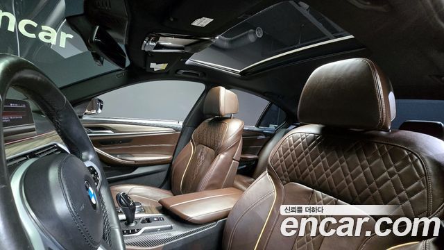 BMW 5 Series (G30) 520i M Sport 2020 — фото 20