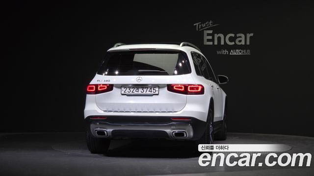 Mercedes-Benz GLB-Class (X247) GLB220 2020 — фото 4