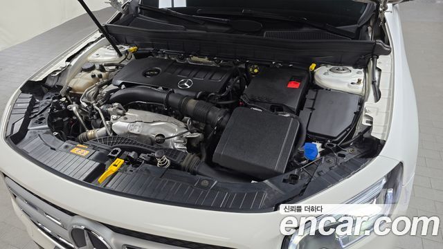 Mercedes-Benz GLB-Class (X247) GLB220 2020 — фото 6