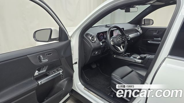 Mercedes-Benz GLB-Class (X247) GLB220 2020 — фото 10
