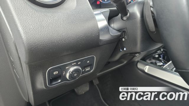 Mercedes-Benz GLB-Class (X247) GLB220 2020 — фото 19
