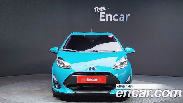 Toyota Prius C 1.5 2018 — фото 3
