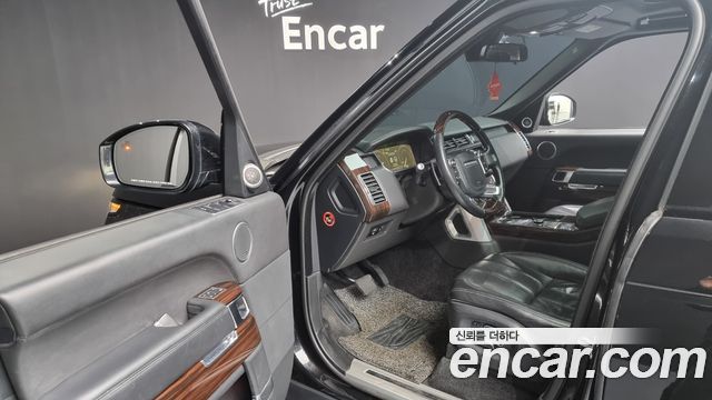 Land Rover Range Rover (IV) 4.4 SDV8 AB DIESEL 2015 — фото 10