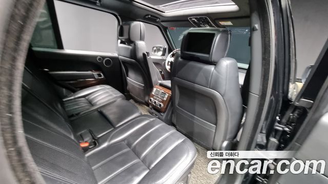 Land Rover Range Rover (IV) 4.4 SDV8 AB DIESEL 2015 — фото 16
