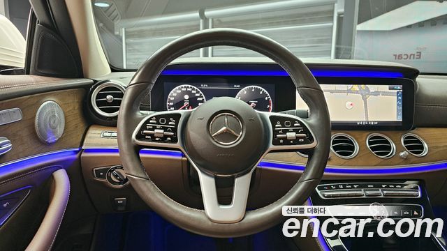 Mercedes-Benz E-Class (W213) E300 4MATIC Exclusive 2020 — фото 13