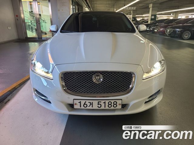 Jaguar XJ 3.0D Premium Luxury LWB X351 2013 — фото 2