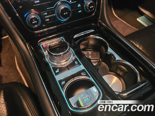 Jaguar XJ 3.0D Premium Luxury LWB X351 2013 — фото 9