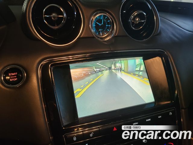 Jaguar XJ 3.0D Premium Luxury LWB X351 2013 — фото 17