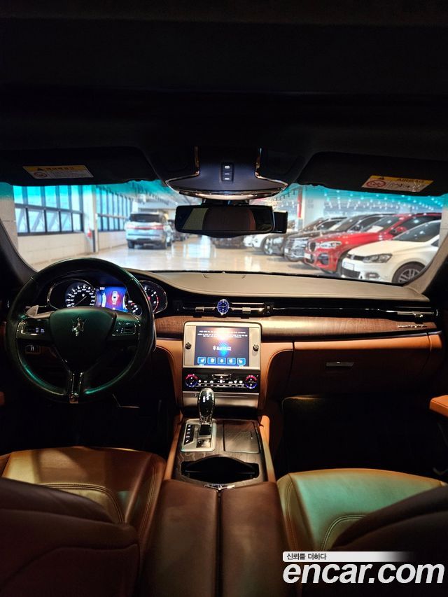 Maserati Quattroporte 3.0 Diesel 2016 — фото 9