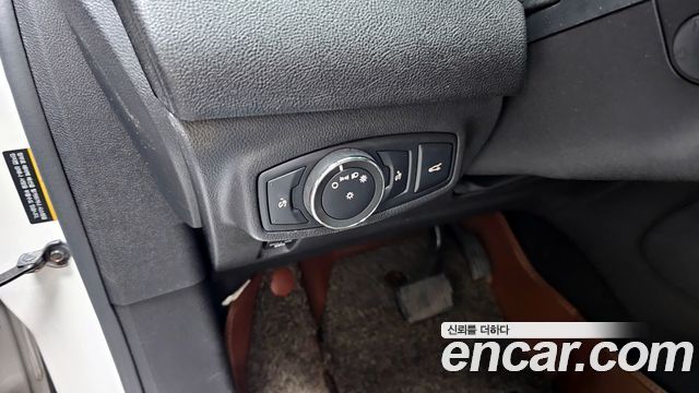 Lincoln MKC 2.0 AWD 2017 — фото 21