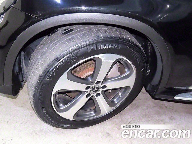 Mercedes-Benz GLC-Class (X253) GLC300 4MATIC 2019 — фото 24