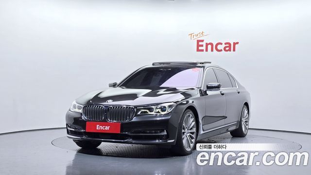 BMW 7 Series (G11) 750Li xDrive Premium