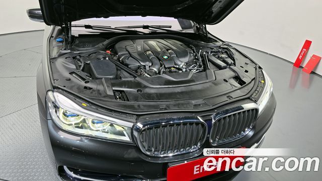 BMW 7 Series (G11) 750Li xDrive Premium 2016 — фото 6