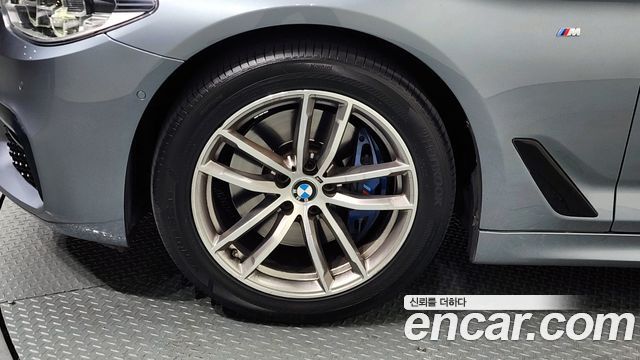 BMW 5 Series (G30) 530i M Sport Package 2017 — фото 5