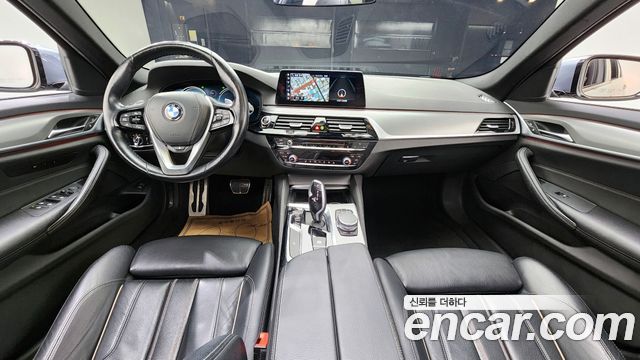 BMW 5 Series (G30) 530i M Sport Package 2017 — фото 7
