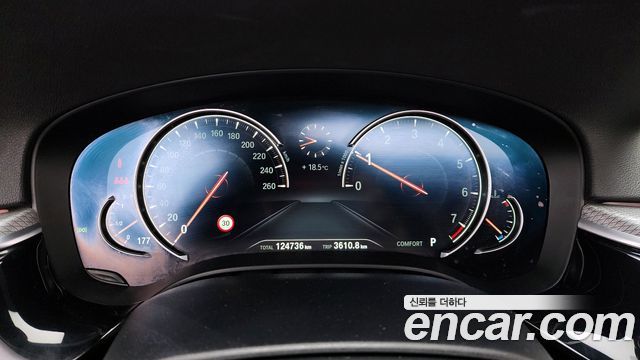 BMW 5 Series (G30) 530i M Sport Package 2017 — фото 8