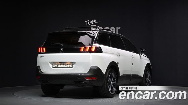 Peugeot 5008 (II) 1.5 BlueHDi Allure 2019 — фото 2