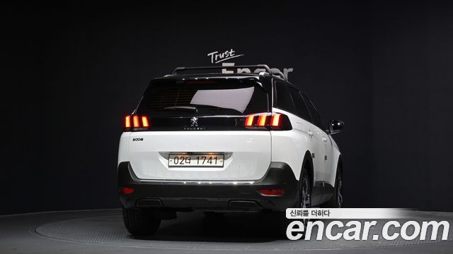 Peugeot 5008 (II) 1.5 BlueHDi Allure 2019 — фото 4
