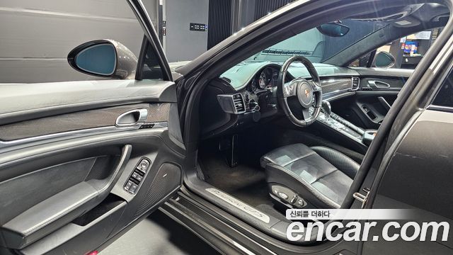 Porsche Panamera 4.8 GTS 970 2013 — фото 11