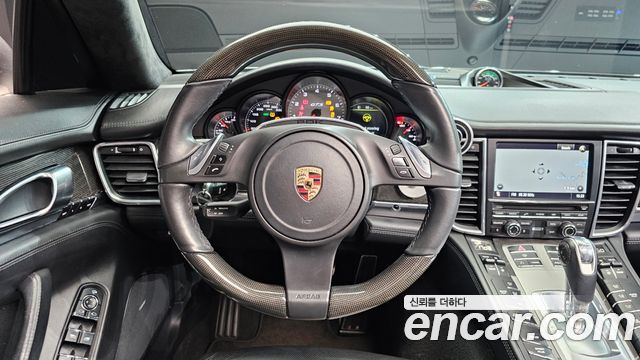 Porsche Panamera 4.8 GTS 970 2013 — фото 13