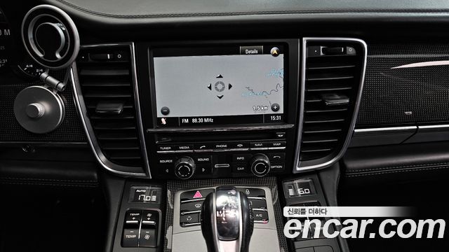 Porsche Panamera 4.8 GTS 970 2013 — фото 14