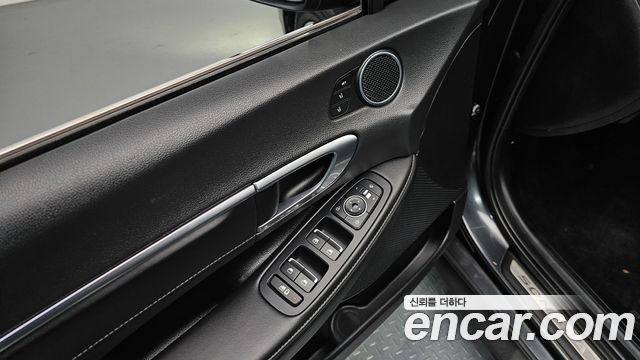 Hyundai Sonata (DN8) 2.0 LPG(Disabled Person) Premium 2022 — фото 16