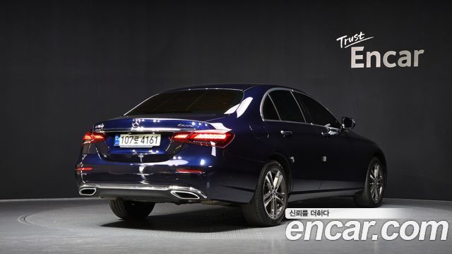 Mercedes-Benz E-Class (W213) E350 4MATIC Avantgarde 2021 — фото 2
